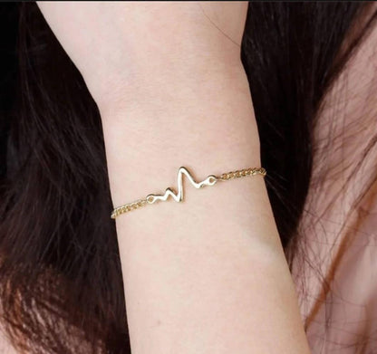 1 Pc Alloy Gold Plated Uni-Sex Heart Beat Bracelet